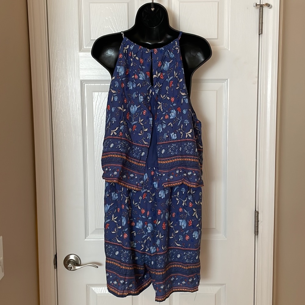 NWT Romper - Picture 3 of 8